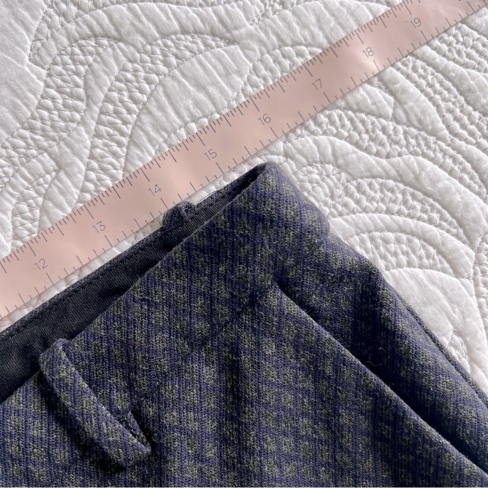 Theory - Tailored Trouser in Stretch Knit - Charcoal Multi - Picture 13 of 14
